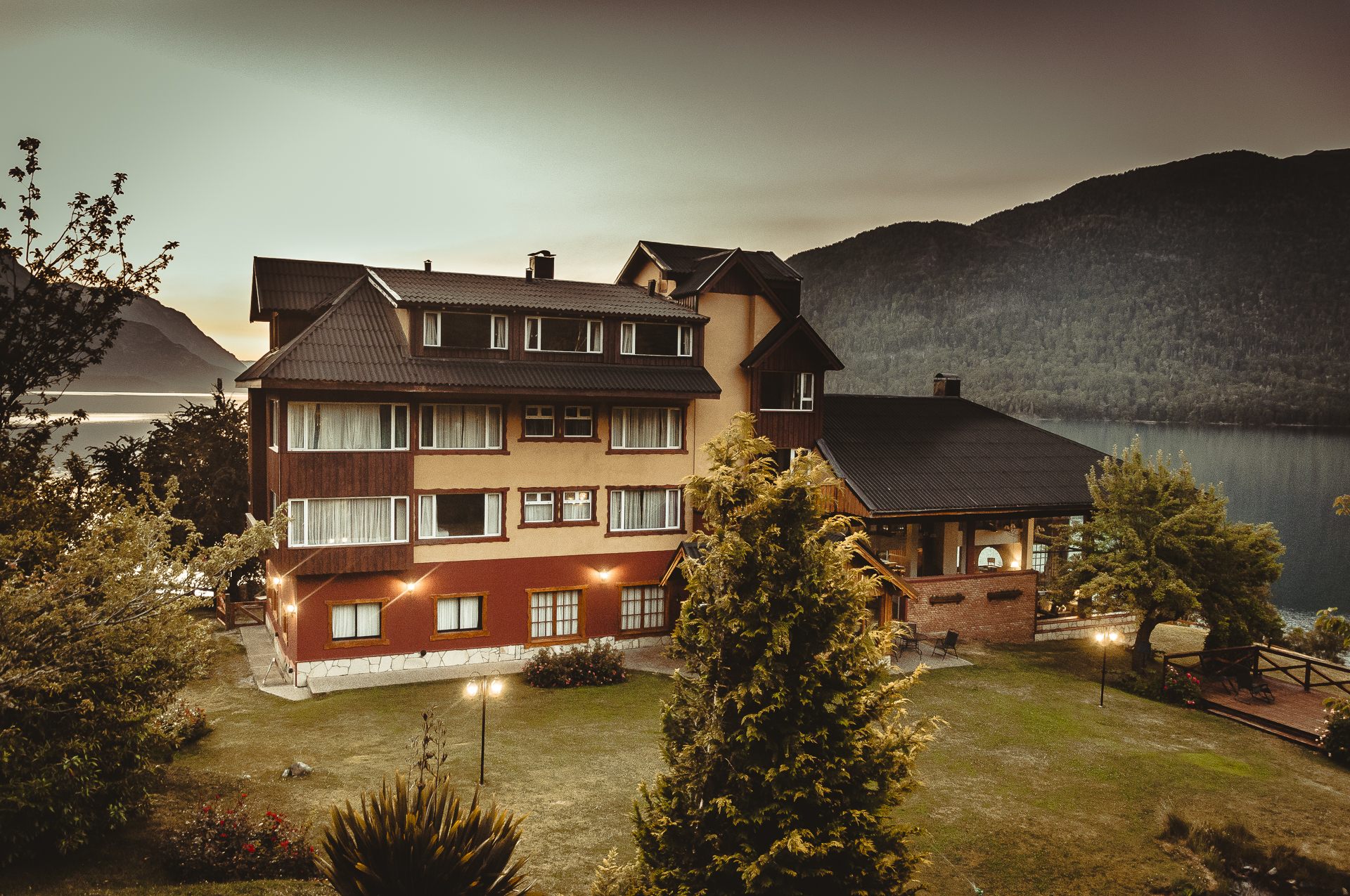 Hotel Mascardi Park Lodge - EL LODGE - fotografía 2